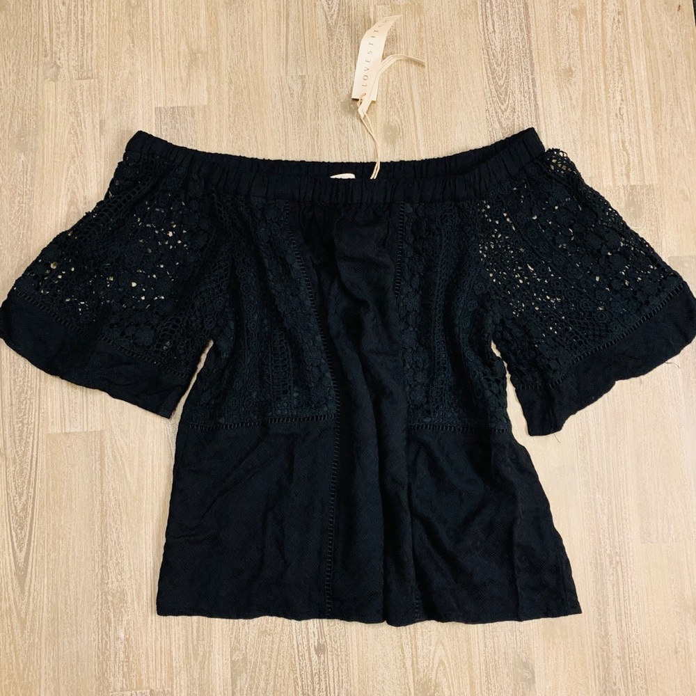 LOVESTITCH Off the Shoulder 3/4 Sleeve Top